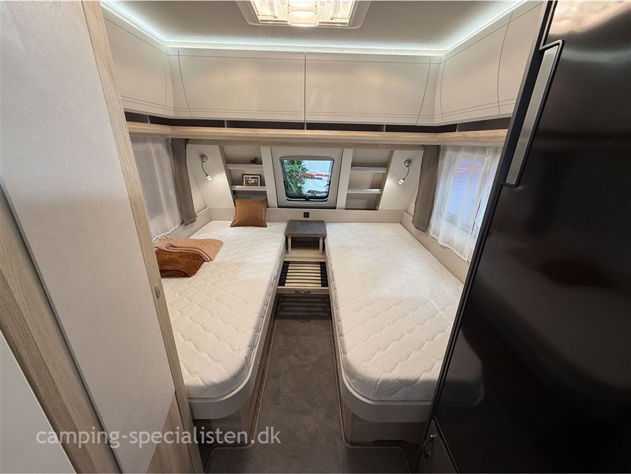 Hobby De Luxe 495 UL
